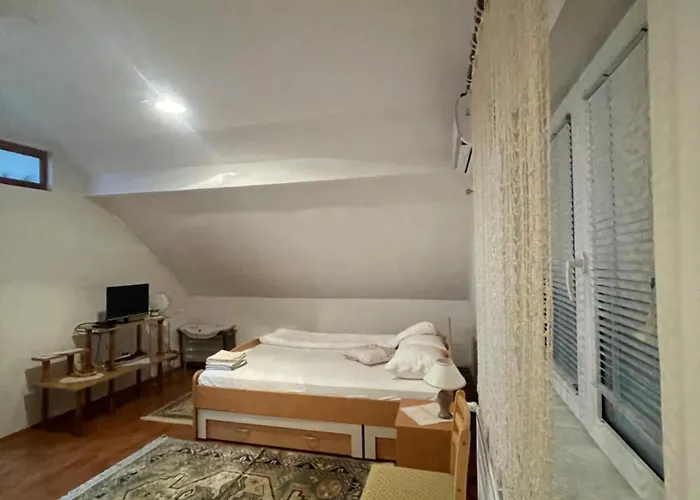 Lägenhet Zvezdane Veceri